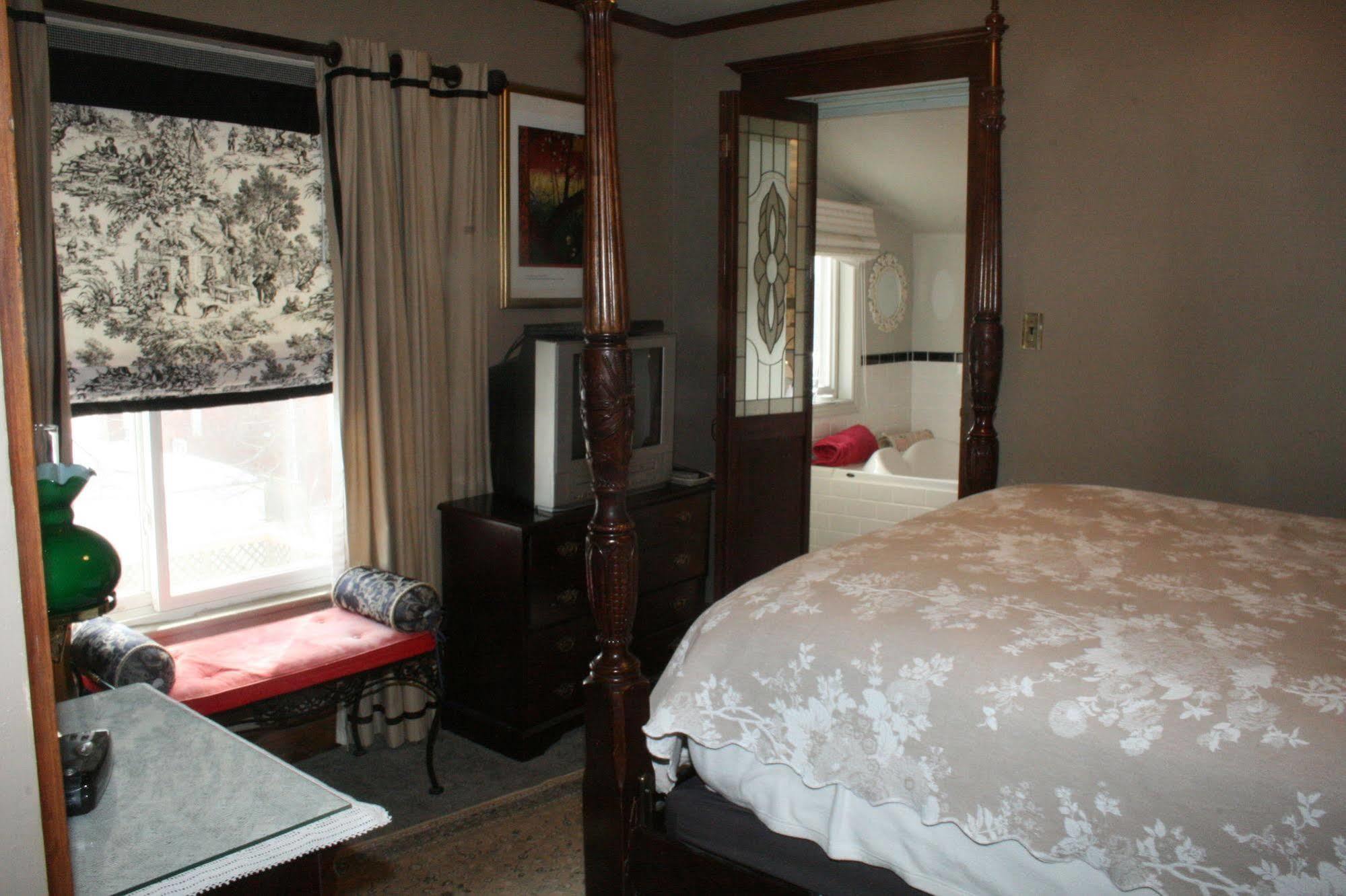 המילטון Rose Arden Bed & Breakfast מראה חיצוני תמונה